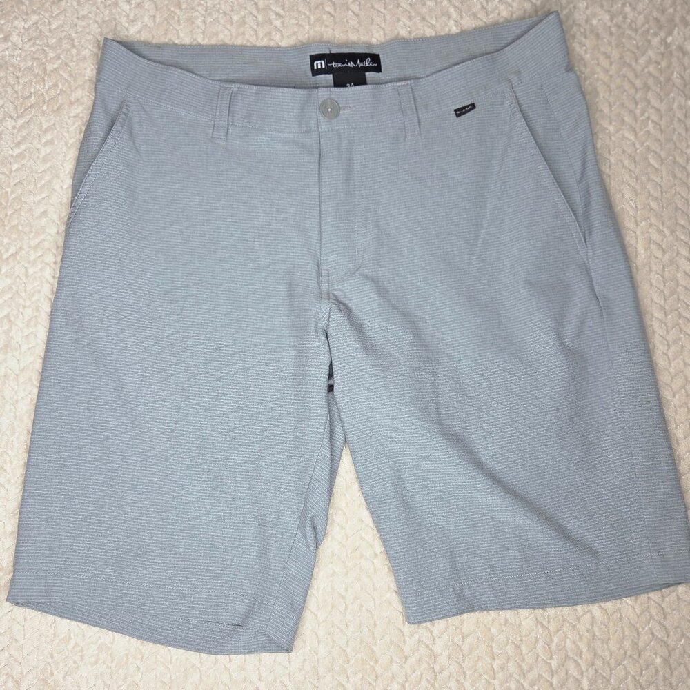 Travis Mathew Light Blue Golf Shorts Men 34 Blue Stretch 10" Inseam 1MW397